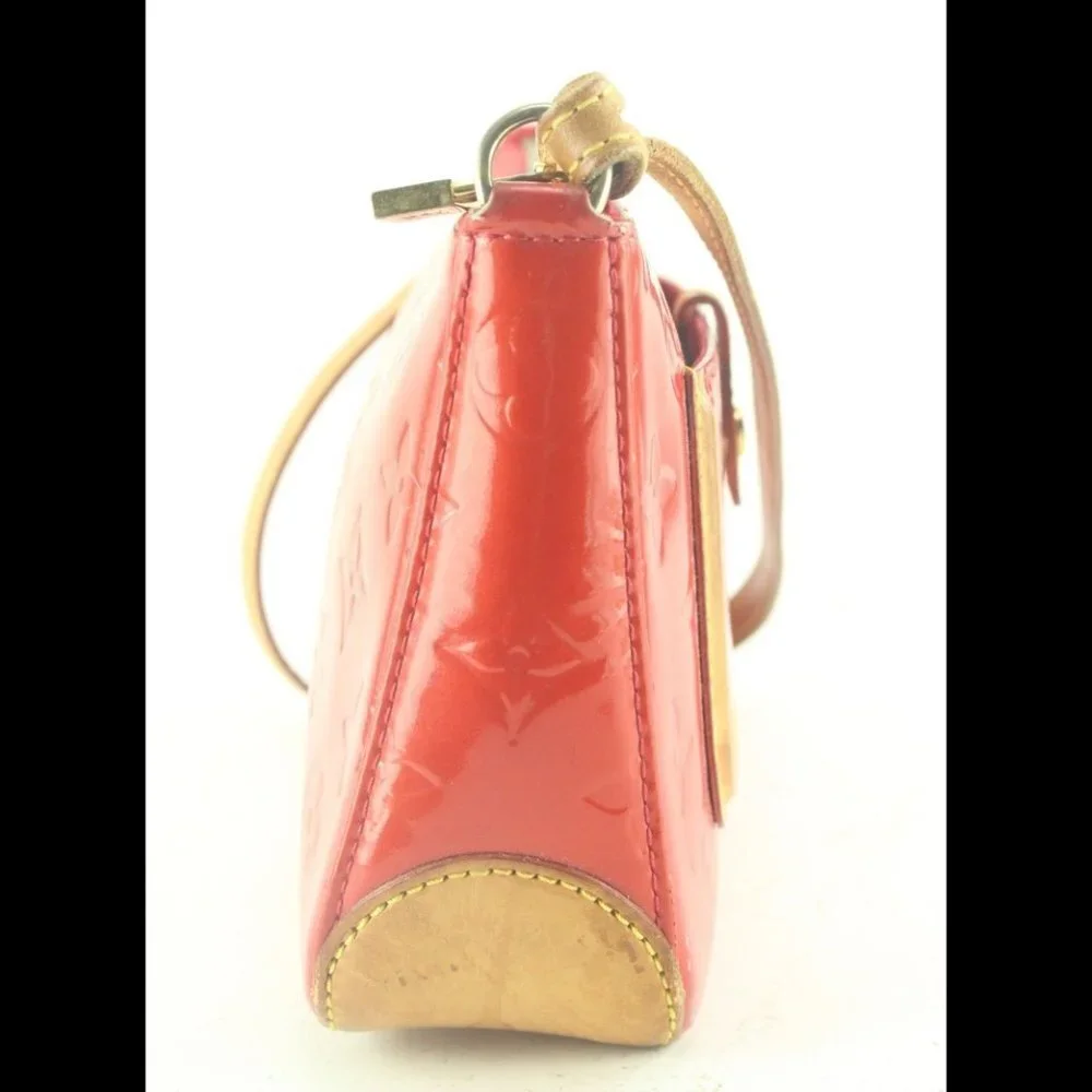 Louis Vuitton Mallory Pochette Accessories with Shoulder Strap 7LK913K